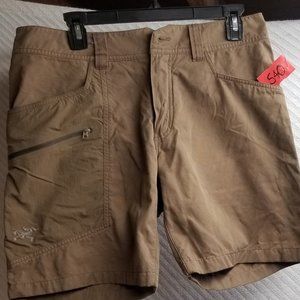 Arcteryx 32W Men’s Stowe Hiking Shorts